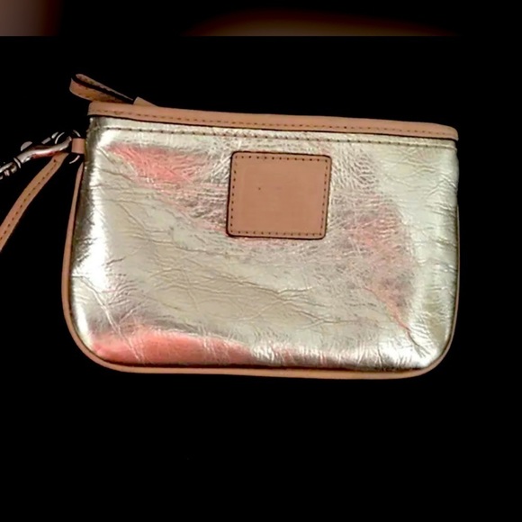 Coach Corner leather Zip Women's Wristlet Bag - Metallic Gold - Picture 1 of 3